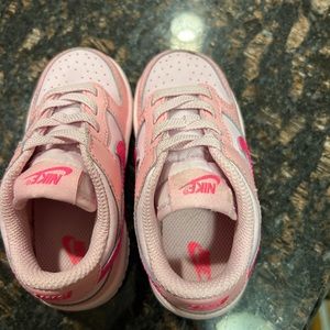 Pink Toddler size 7 Nike Dunks. Very gently worn! Super cute!!